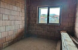 Casa cu 3 dormitoare și garaj în suprafață de 180 mp