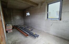 Casa cu 3 dormitoare și garaj în suprafață de 180 mp