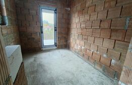 Casa cu 3 dormitoare și garaj în suprafață de 180 mp