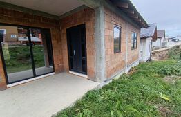 Casa cu 3 dormitoare și garaj în suprafață de 180 mp