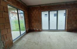 Casa cu 3 dormitoare și garaj în suprafață de 180 mp