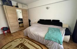 Apartament cu 3 camere, terasa si loc de parcare, zona Bradet