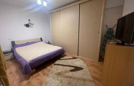Apartament cu 3 camere, terasa si loc de parcare, zona Bradet