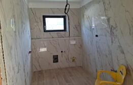 Apartament cu 3 camere, 85 mp și un teren de 200 mp, Zalau