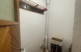 Apartament 3 camere, 70 mp si balcon inchis 