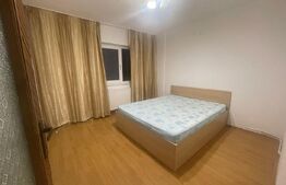 Apartament 3 camere, 70 mp si balcon inchis 