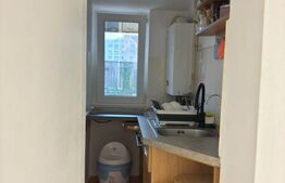 Apartament cu 2 camere, etaj 3 zona Centrala