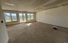 Casa de vanzare, 108 mp, zona Sud-Vest, Simleu Silvaniei