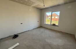 Casa de vanzare, 108 mp, zona Sud-Vest, Simleu Silvaniei
