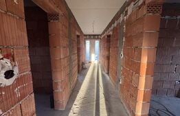 Casa de vanzare, 108 mp, zona Sud-Vest