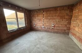 Casa de vanzare, 108 mp, zona Sud-Vest