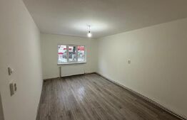 Apartament 4 camere de închiriat –ideal locuință sau activități comerciale