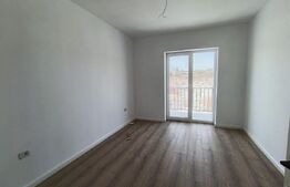 Apartament cu 3 camere, in suprafata de 85 mp si teren de 100 mp