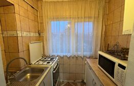 Apartament de vânzare – 3 camere, etaj 4/5, zona Bradet