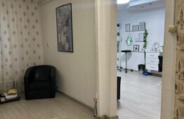 Apartament de 3 camere, parter inalt, spatiu comercial