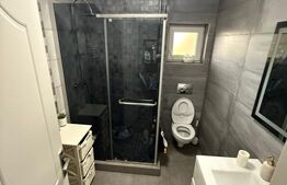 Apartament 3 camere, zona bradet, etaj intermediar