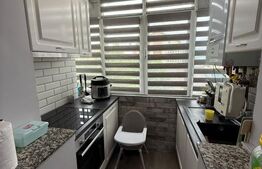 Apartament 3 camere, zona bradet, etaj intermediar