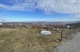 Teren Intravilan de vanzare, 1.211 mp, priveliste panoramica
