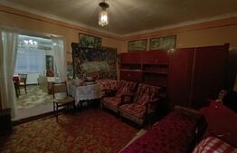 Casa cu 4 camere, baie, bucatarie, anexe, pivniță, teren 1000 mp