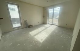 Apartament cu o camera si terasa de 15 mp