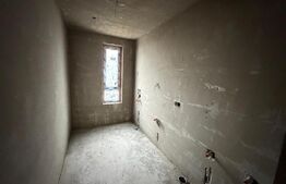 Apartament 4 camere, semifinisat cu garaj si boxa, zona Bradet