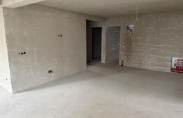 Apartament 4 camere, semifinisat cu garaj si boxa, zona Bradet