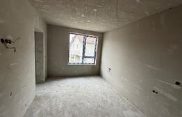 Apartament 4 camere, semifinisat cu garaj si boxa, zona Bradet