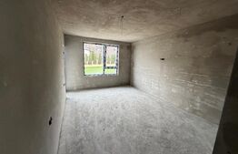 Apartament 4 camere, semifinisat cu garaj si boxa, zona Bradet