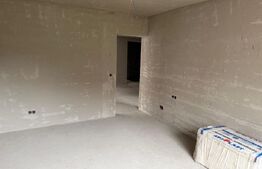 Apartament 4 camere, semifinisat cu garaj si boxa, zona Bradet