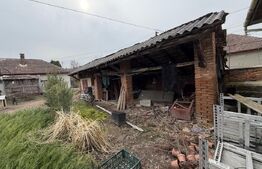 Casă cu 3 camere și un teren de 700 mp