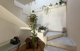 Casa de vanzare in suprafat de 180 mp cu 800 mp teren, loc. Surduc 