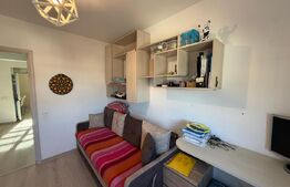 Apartament de vânzare, cu 3 camere 