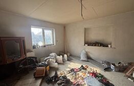 Casa de vanzare, 2 camere, 70 mp - Zalau