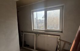 Casa de vanzare, 2 camere, 70 mp - Zalau