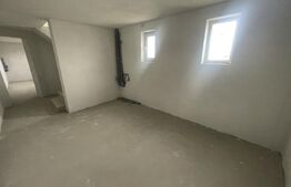 Casa individuala semifinisata, 4 camere, 10 ari teren si garaj