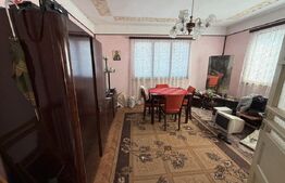 Casă cu 4 camere 120 mp și un teren de 800 mp