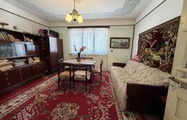 Casă cu 4 camere 120 mp și un teren de 800 mp