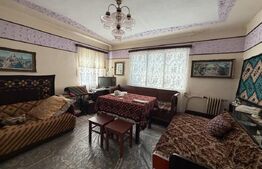 Casă cu 4 camere 120 mp și un teren de 800 mp