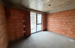 Apartament 3 camere, semifinisat, Zalau