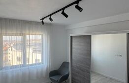 Penthouse 120 mp, 3 camere,  terasa 28 mp