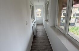 Casă cu 2 camere și un teren de 1000 mp