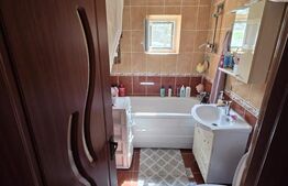 Apartament de vanzare, 3 camere, 70 mp - Dumbrava Nord