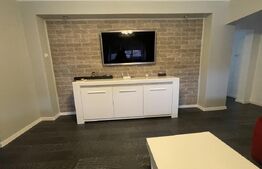 Apartament cu 3 camere, zona centrala