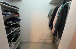 Apartament cu 3 camere, zona centrala