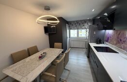 Apartament 4 camere, 83 mp, decomandat, zona ultracentrala