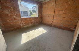 Apartament cu 3 camere, dispus pe două niveluri, cu gradina 