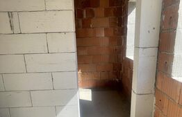 Apartament cu 3 camere, dispus pe două niveluri, cu gradina 