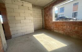 Apartament cu 3 camere, dispus pe două niveluri, cu gradina 