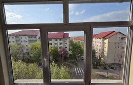 Apartament de vânzare, 3 camere, 65 mp, zona Nord