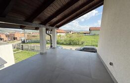 Casă cu 4 camere, 148 mp + 500 mp teren - Zalau